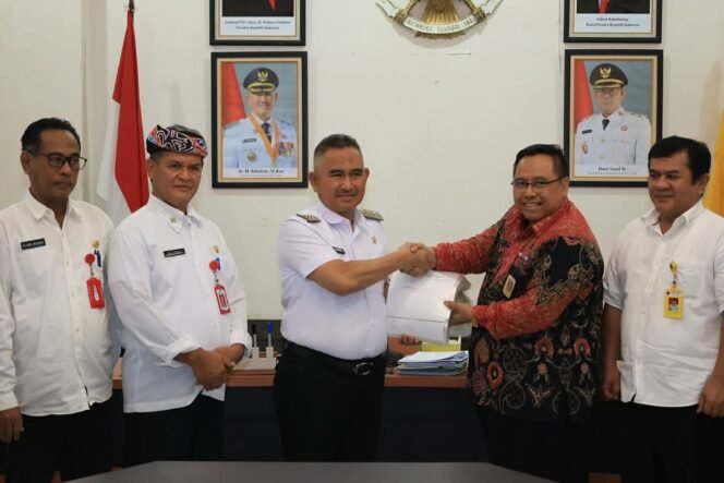 
					Pemkot Tarakan terima 120 sertifikasi tanah dari BPN. Foto: Humas Pemkot