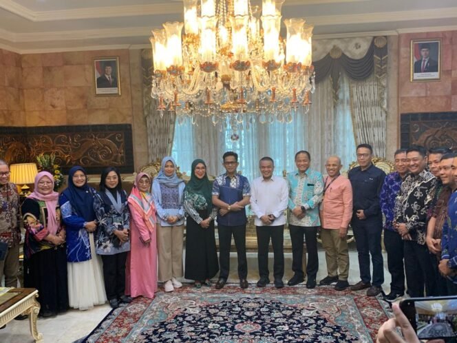
					Tingkatkan Potensi Ekonomi, Kerjasama Palu-Balikpapan Dorong Sinergi Lebih Luas