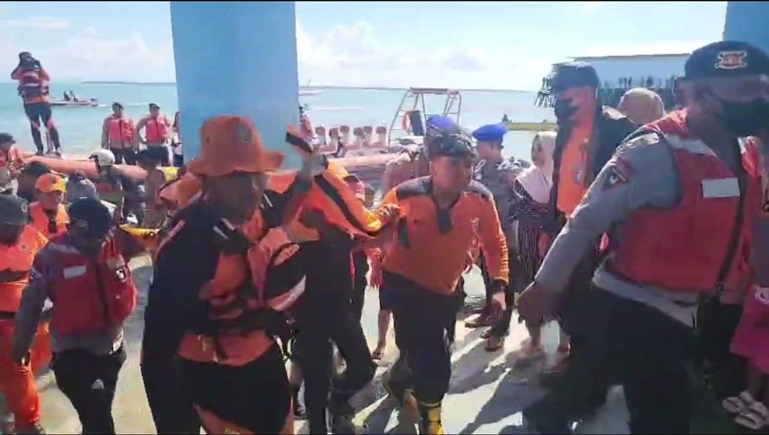 Muhammad Fathir Ditemukan Setelah Dua Hari Pencarian, Berada 2 Mil Laut dari Titik Terakhir Terlihat