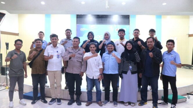 
					RRI Tarakan bersama Persatuan Wartawan Indonesia (PWI) Tarakan menggelar dialog publik dengan tema 