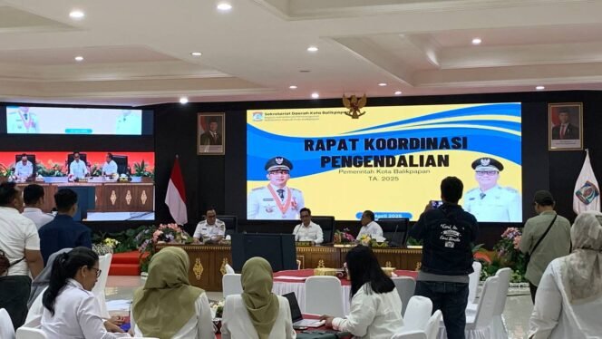 
					Wali Kota Balikpapan Ingatkan Percepatan Lelang Proyek Fisik di Semester Pertama