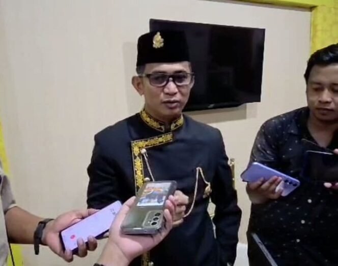 
					Wali Kota Balikpapan H Rahmad Mas'ud