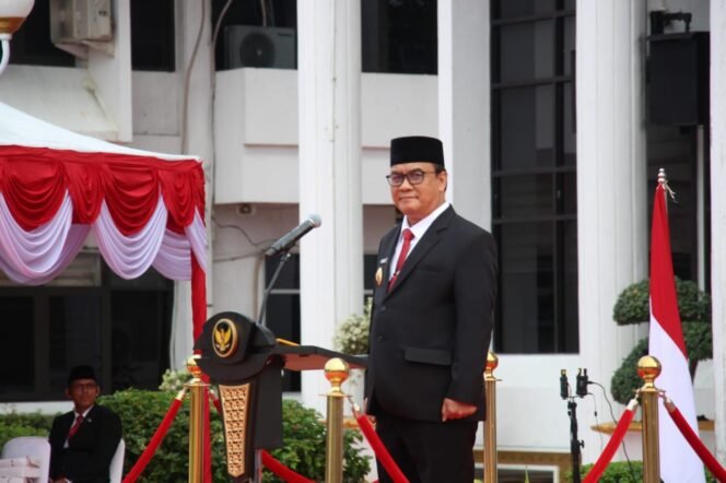 
					Peringatan Hari Lahir Pancasila berlangsung khidmat dengan diikuti jajaran pejabat serta ASN di lingkungan Pemerintah Kota Balikpapan, Senin (2/5/2025). 