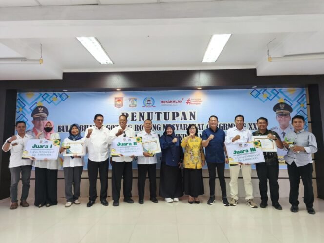 
					Rangkaian Bulan Bhakti Gotong Royong Masyarakat (BBGRM) ke-22 tahun 2025 di Kota Balikpapan telah mencapai puncaknya dengan acara penutupan yang berlangsung di Aula Kantor DP3AKB/Disdukcapil pada Selasa (17/6/2025). 