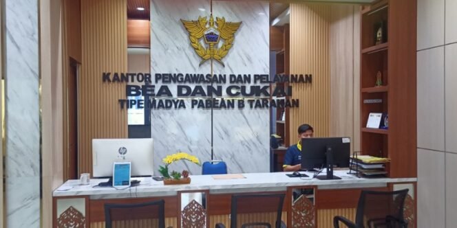 
					Front Office Pelayanan Kantor Bea Cukai Tarakan. Foto: fokusborneo.com