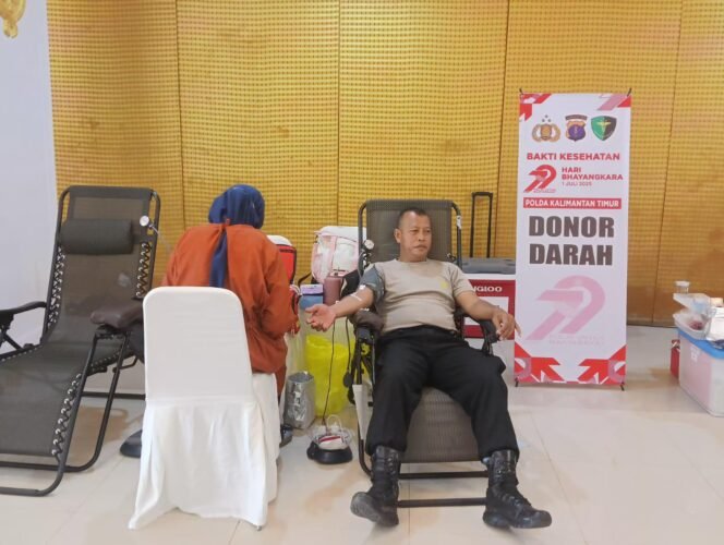 
					Peringati HUT Bhayangkara ke – 79, Batalyon A Brimob Kaltim Ikuti Bakti Kesehatan Donor Darah