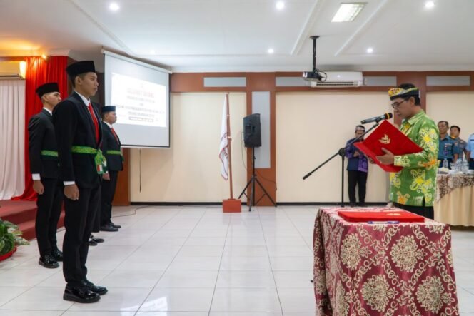 
					Pemerintah Provinsi (Pemprov) Kalimantan Utara (Kaltara) melaksanakan kegiatan Sosialisasi Pemberdayaan Organisasi Kemasyarakatan dan Pelantikan Pelaksana Duta Pancasila Paskibraka Indonesia (DPPI) Provinsi Kalimantan Utara Periode 2025–2029.
