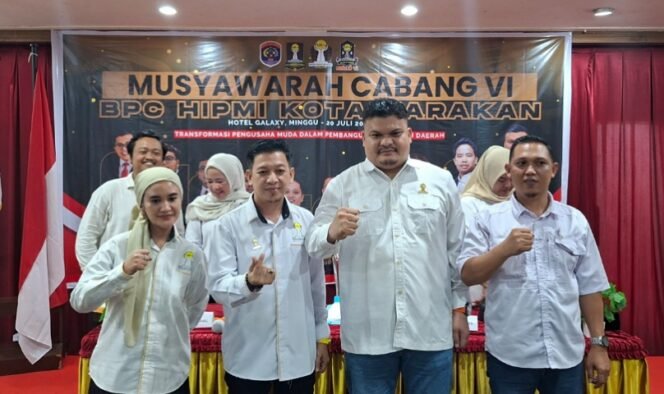 
					Adyansa terpilih secara aklamasi menjadi Ketua BPC HIPMI Kota Tarakan. Foto: Fokusborneo.com