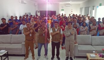 Foto Bersama Seluruh Peserta Sosialisasi Penanggulangan Bencana di Kota Tarakan. Foto: fokusborneo.com
