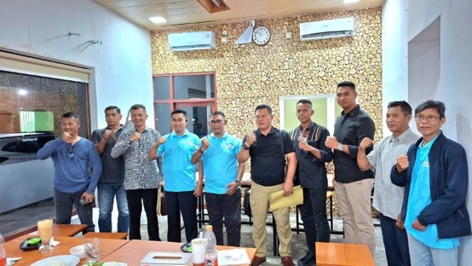 
					Rapat perdana pengurus Abujapi Kaltara. Foto: Fokusborneo.com