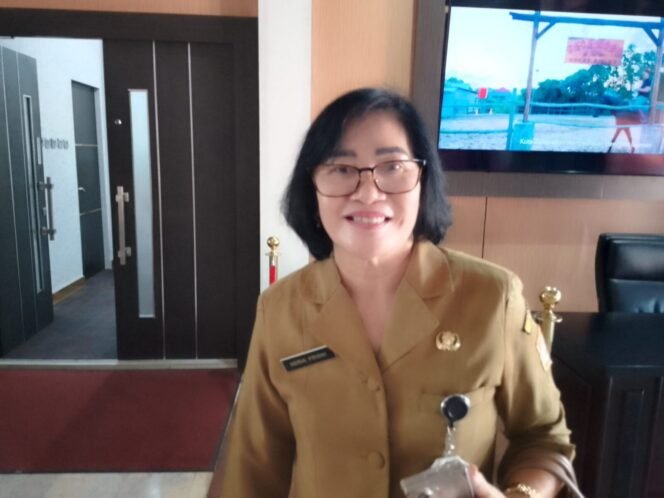 
					Kepala DP3AKB Kota Balikpapan, Heria Prisni, 