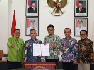 Kolaborasi ini difokuskan pada pengembangan Program Pendidikan Dokter Gigi Spesialis, yang ditandai dengan penandatanganan perjanjian kerja sama, Jumat (25/7/2025).