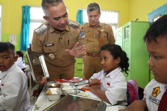 
					Program Makan Bergizi Gratis Diluncurkan di SDN 024 Tarakan