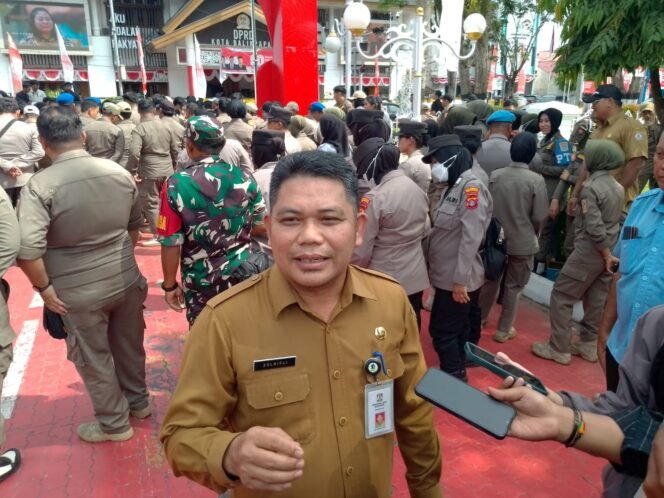 
					Asisten I Bidang Pemerintahan Setdakot Balikpapan, Zulkifli,