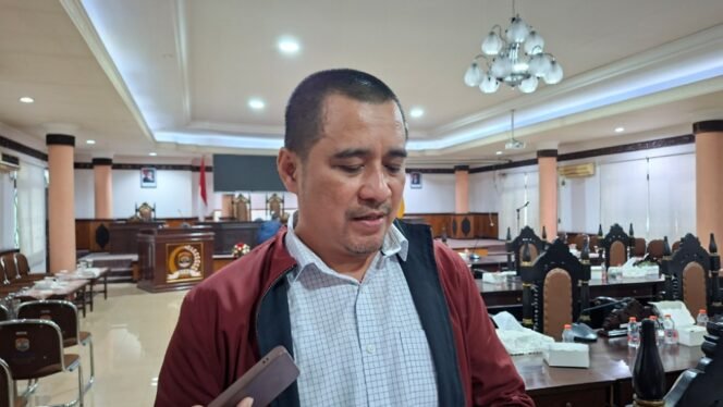 
					Ketua Komisi II DPRD Kota Tarakan, Simon Patino. Foto: Fokusborneo.com