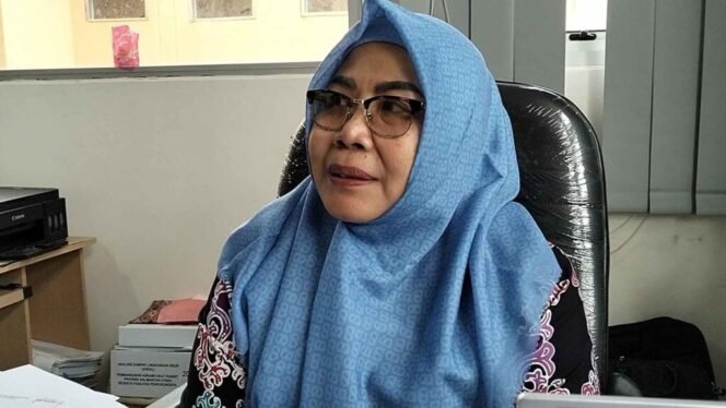 
					Kepala Bidang Penyelenggaraan Pelayanan Perizinan dan Non-Perizinan DPMPTSP Kota Tarakan, Mariyati 