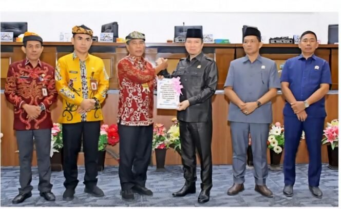 
					Pemprov Sampaikan Raperda APBD-P 2025 ke DPRD Kaltara. Foto: Humas