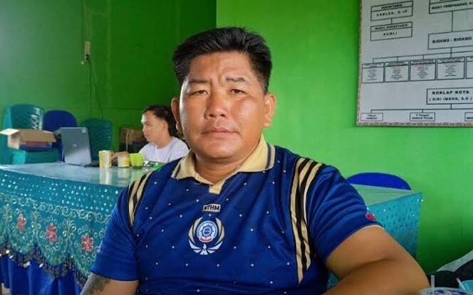 
					Robinson Usat, Ketua DPC LPADKT Tarakan. Foto: fokusborneo.com