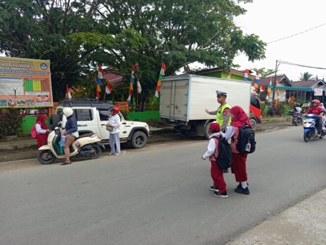 
					Strong Point, Satlantas Polresta Bulungan Amankan 15 Titik