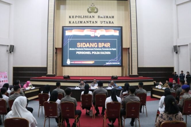 
					Polda Kaltara Gelar Sidang BP4R, Menyatukan Komitmen dan Tanggung Jawab dalam Pernikahan Personel Polri