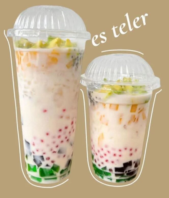 
					Es Teler Sultan dengan jelli warna-warni dan buah segar, siap hilangkan dahaga. (Foto : Akun Facebook Orinhana)