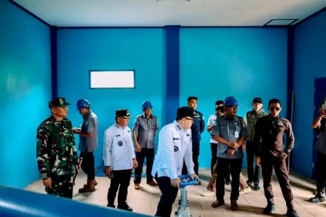 
					Ibrahim Ali Pastikan Program ASTACITA dan PDAM Tepat Sasaran di Tana Lia