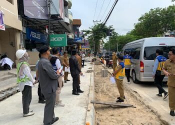 Trotoar Jalan Ahmad Yani Dinilai Buruk, Wawali Balikpapan Minta Percepatan dan Perbaikan