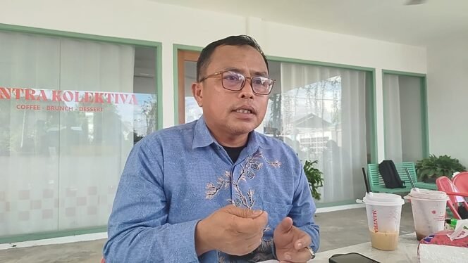 
					Direktur PDAM Danum Benuanta, Eldiansyah