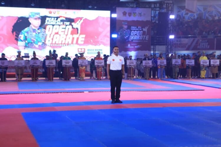 Resmi Dibuka, 2.775 Karateka Indonesia Ramaikan Piala Panglima TNI di Dome Balikpapan