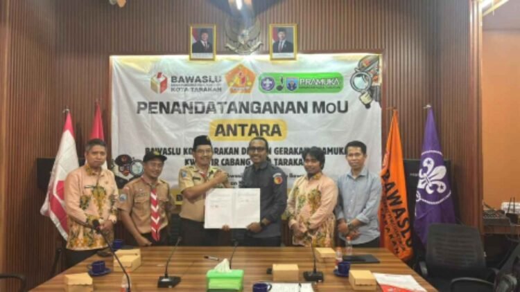 Bawaslu dan Kwarcab Pramuka Tarakan Teken MoU Saka Adhyasta Pemilu, Ini Harapannya