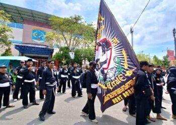 PSHT Turut Meriahkan Pawai Budaya, Bawa Ratusan Anggota Tampilkan Seni Bela Diri Tradisional