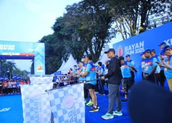 Kasdam VI/Mulawarman Lepas Ribuan Peserta Bayan Run 2025 Balikpapan