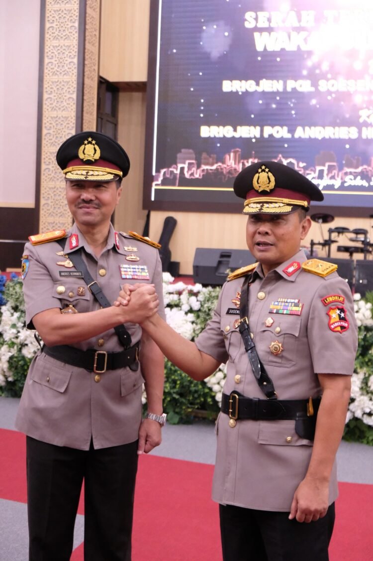 Kapolda Kaltara Pimpin Sertijab Wakapolda, Brigjen Pol. Andries Hermanto Resmi Jabat Wakapolda Kaltara