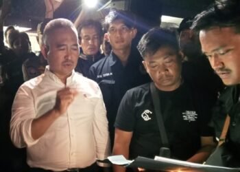 Warga Kepung Rumah Dinas, Desak Wali Kota Tarakan Sepakat Selesaikan Persoalan Limbah PT. PRI