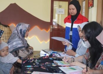 Pertamina Patra Niaga Regional Kalimantan Perkuat Kolaborasi dalam Ekspedisi Kemanusiaan CARE ID*