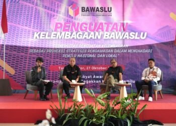 DS & RG Ceramahi Bawaslu 