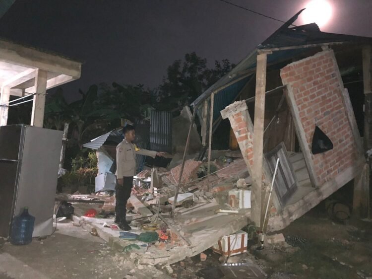 Gempa M 4,8 Tarakan Dahsyat: Pasien RS Panik, Rumah Rusak, Plafon Roboh