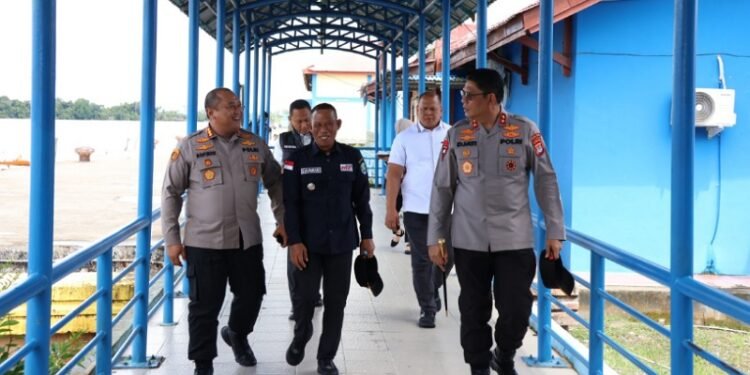 Kapolresta Bulungan Dampingi Rombongan Gubernur dan  Kapolda Kunjungan PT KIPI