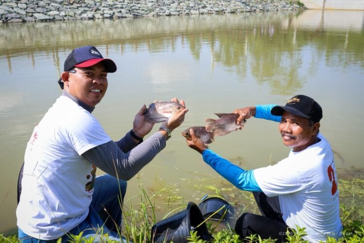 APIK Dukung Ketahanan Pangan Nusantara melalui Rembuk dan Penanaman Bibit di Embung Botanical Garden