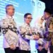 Bupati Tana Tidung Ibrahim Ali Raih Penghargaan Dwija Praja Nugraha 2025 dari PB PGRI