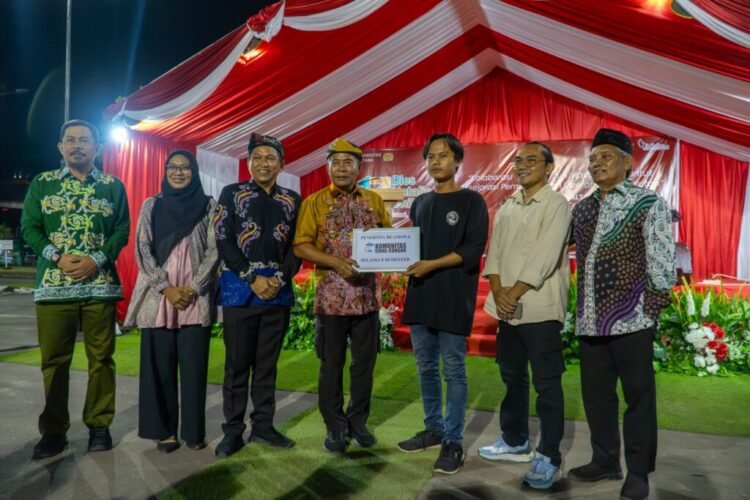 Dies Natalis ke-17 Unikaltar, Gubernur Dorong Kolaborasi Akedemisi dalam Pembangunan Daerah