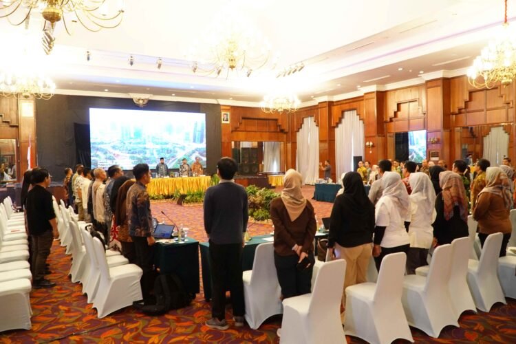 Rakor Gabungan HLM TPID Tiga Daerah Perkuat Strategi Pengendalian Inflasi Menjelang HBKN Natal 2025–Tahun Baru 2026