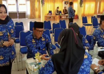 HUT Korpri Ke-54: DP Korpri Tarakan Gelar Upacara, Ziarah Makam Pahlawan, Hingga Baksos Kesehatan