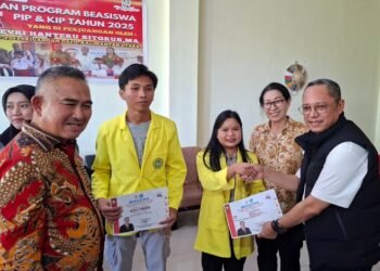 Deddy Sitorus Salurkan Ratusan Beasiswa PIP dan KIP di Tarakan, Tekankan Pentingnya Pendidikan sebagai Tangga Kehidupan