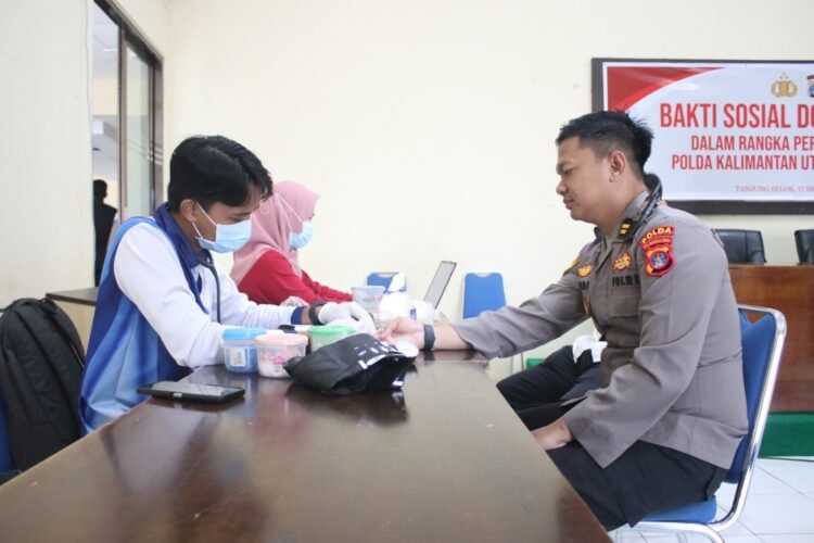 BKPSDM Balikpapan Serahkan SK Pensiun 22 ASN, Regenerasi Pegawai Jadi Perhatian