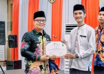Bupati Tana Tidung Tutup Seleksi MTQH 2025 dan Serahkan Hadiah kepada Para Juara