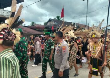 Semarak Pesta Budaya Meja Panjang di Desa Pimping, Polresta Bulungan Pastikan Keamanan Kondusif