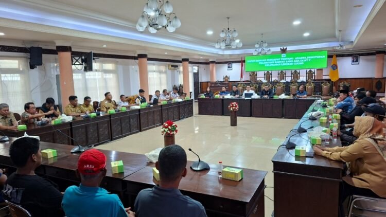 Enam Bulan Pelabuhan Rakyat Lingkas Ujung Mati Suri, Nasib 40 Buruh Terkatung-katung