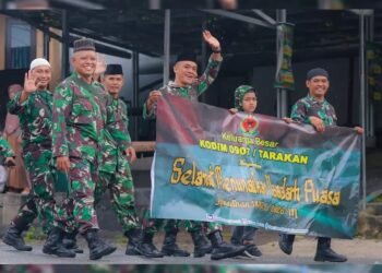 Prajurit Kodim 0907/Tarakan Turut Meriahkan Kirab Ta’aruf Ramadan 1447 H