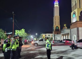 Satlantas Polresta Bulungan Hadir Jaga Kekhusyukan Istighosah Akbar di Masjid Agung